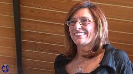 Nude MILF Amateur Gets Wet